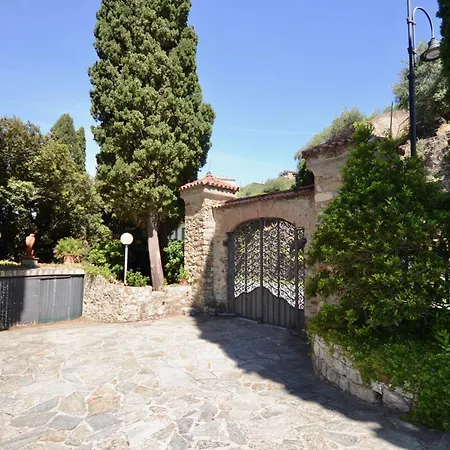Castello Sem Benelli - Residenza Esclusiva *