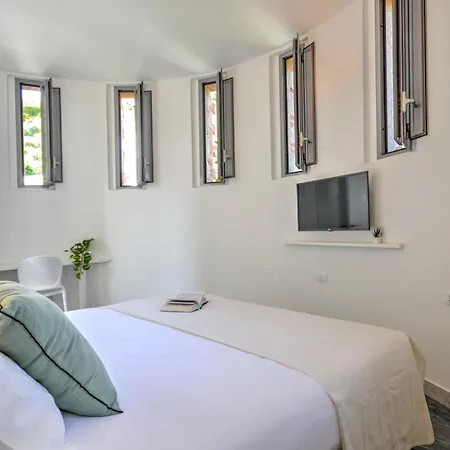 Castello Sem Benelli - Residenza Esclusiva Apartmán *